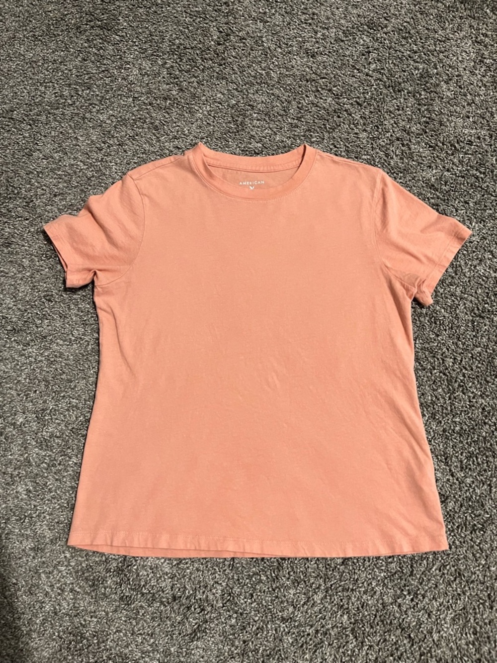 American Eagle t-shirt juniors sz XS